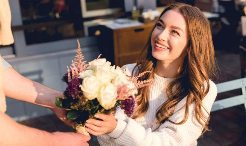 Quà 20/10 Cho Người Yêu – Gợi Ý Quà Tặng Đốn Tim