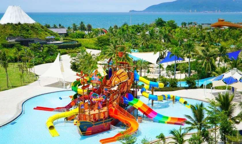 Mikazuki Water Park