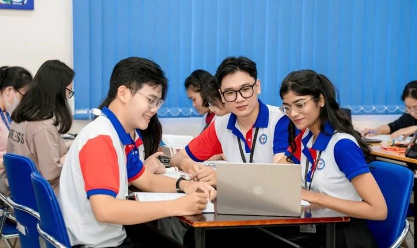 Tiêu chí quyết định 19 điểm khối C03 nên chọn trường nào, ngành nào