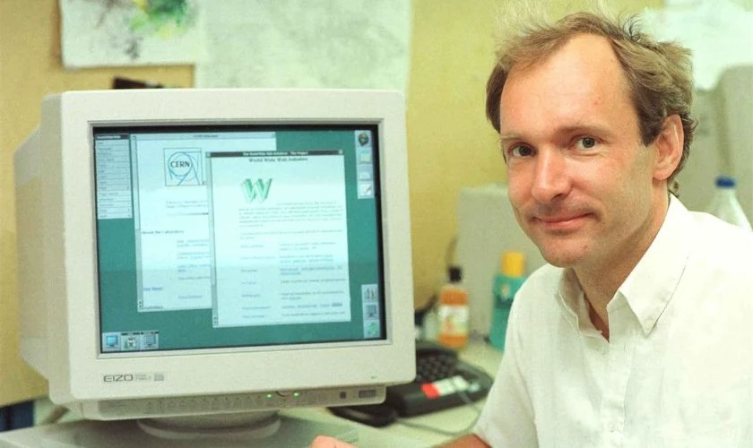 URL được định nghĩa bởi Tim Berners-Lee