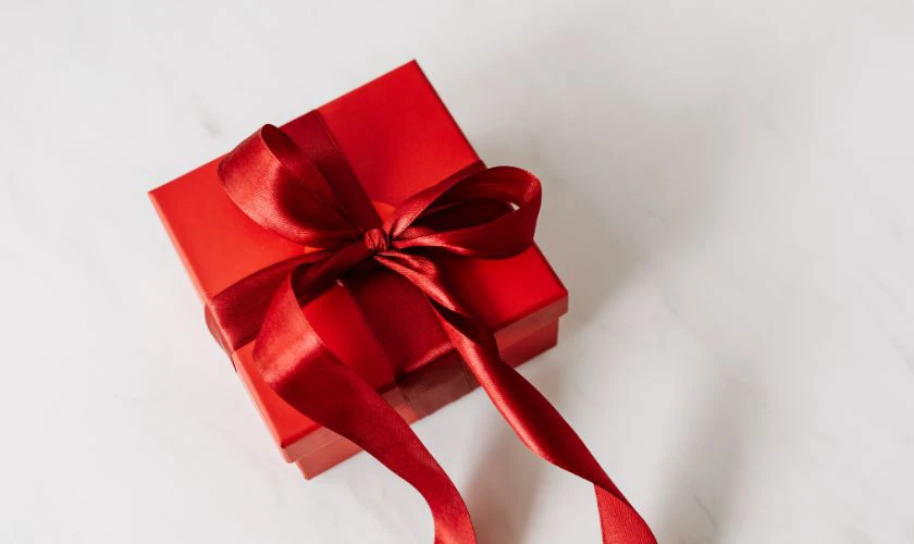 Ý nghĩa của việc tặng quà 20/10 cho cô giáo