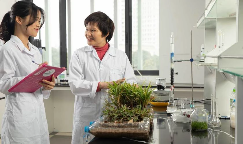 Tìm hiểu 20 điểm khối C03 nên chọn trường nào