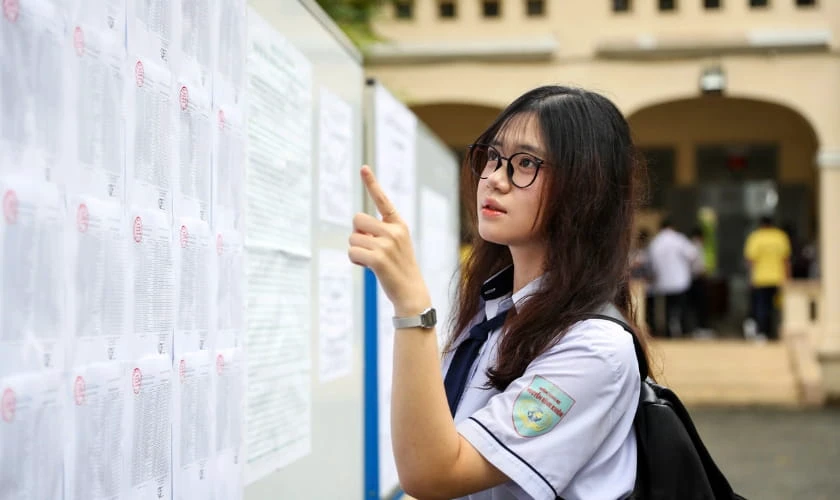 Tiêu chí quyết định 22 điểm khối A01 nên chọn trường nào