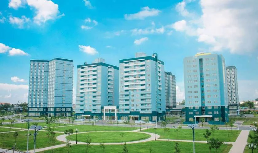 Tiêu chí về học phí và địa điểm