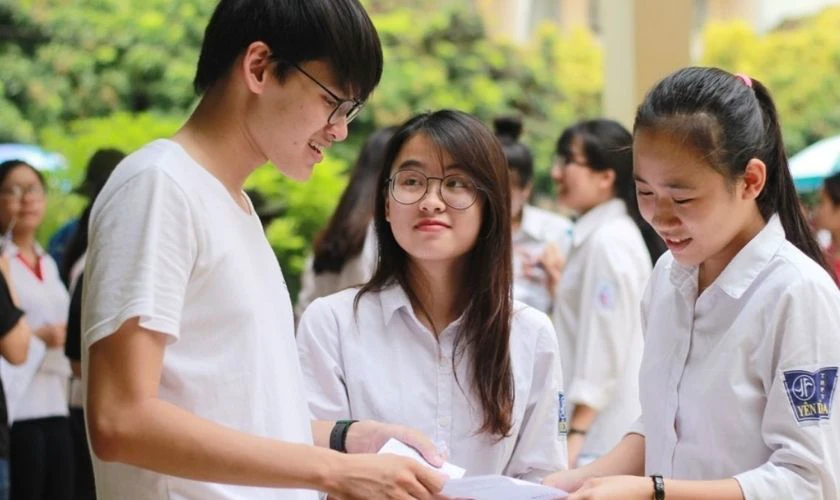 25 điểm khối D có cao không?