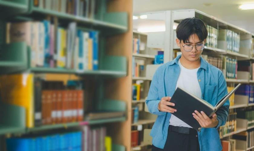 Tìm hiểu 27 điểm khối C01 nên chọn trường nào