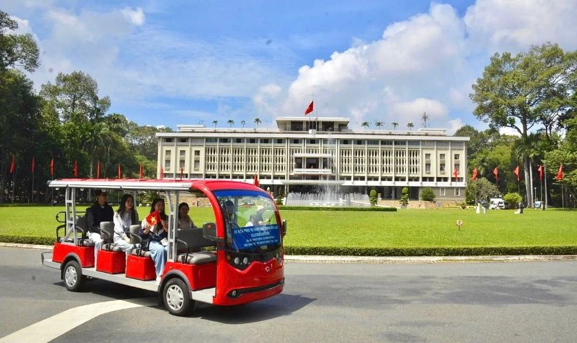 Tổ chức các chuyến du lịch