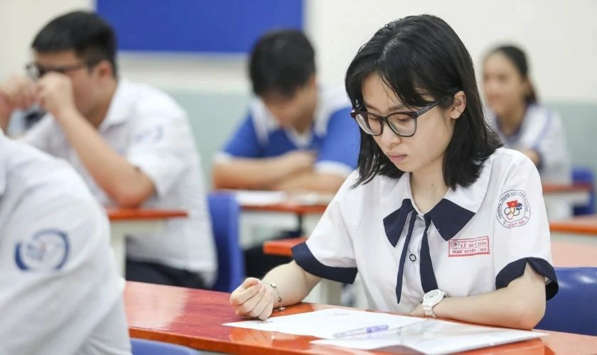 Phải làm gì khi đạt 4.98 điểm thi tốt nghiệp THPT 2026?
