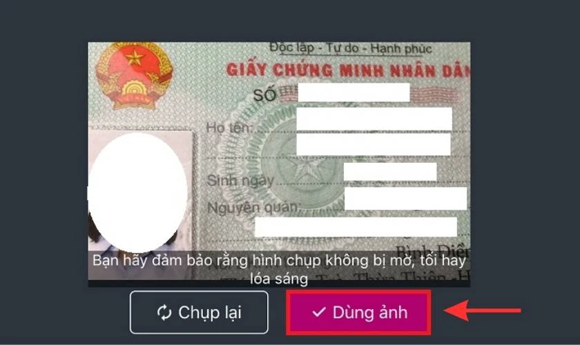 Chụp mặt trước và sau loại giấy tờ muốn xác thực