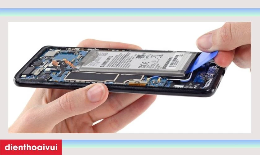 Thời gian thay pin Samsung quận Tân Bình