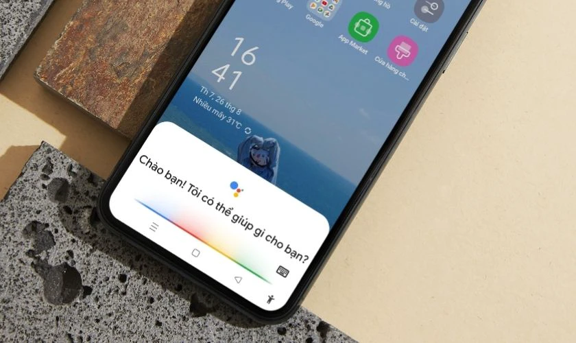 Sử dụng trợ lý Google Assistant để tắt chế độ TalkBack trên Android