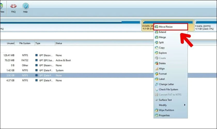 Nhấn chuột phải vào ổ E chọn Move/Resize 