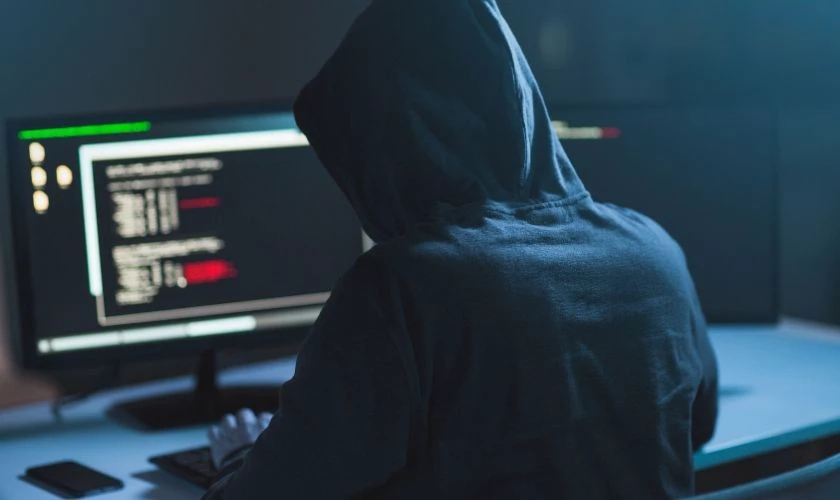 Trojan cho phép hacker có thể tự do xem, ghi lại hoặc thậm chí điều khiển máy tính