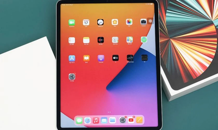 Apple iPad Pro 12.9 2021 M1 WiFi 256GB và Tablet khác nhau như thế nào, và dùng để làm gì?