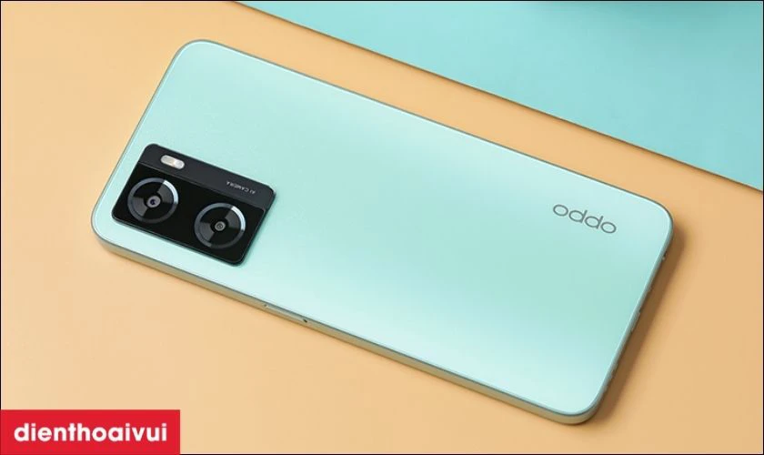 Các dòng điện thoại nhà OPPO giảm giá mạnh trong ngày Black Friday