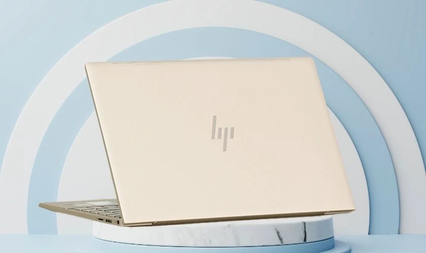 Laptop HP Envy 13-BA1028TU i5-1135G7