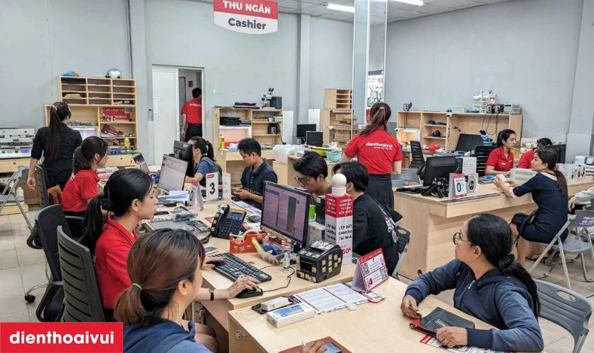 Địa chỉ thay màn hình Vivo Y31s uy tín, nhanh chóng tại TPHCM và Hà Nội