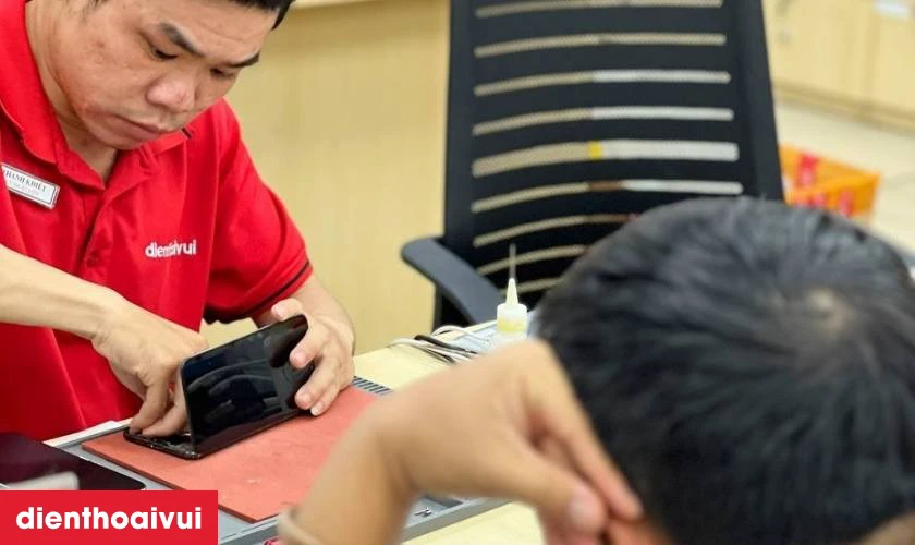 Các dấu hiệu nhận biết bạn cần thay màn hình Vivo Y52s mới