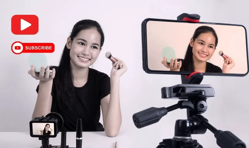 Phát triển kênh YouTube đánh giá sản phẩm