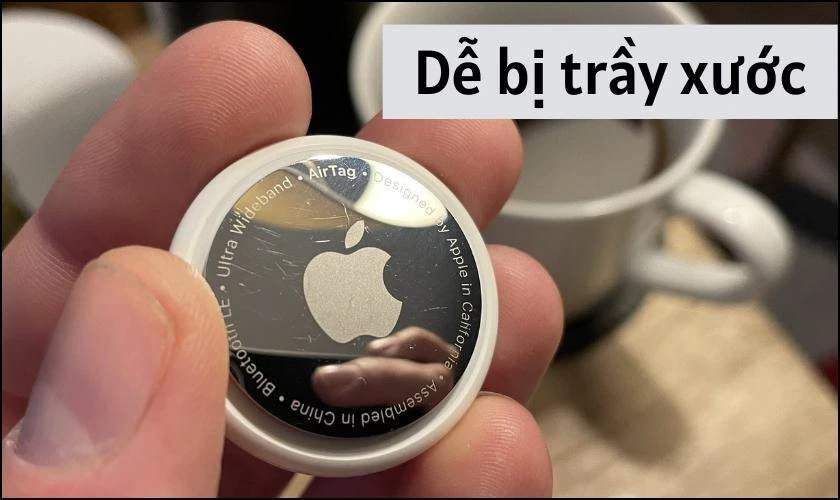 Airtag Apple dễ bị trầy xước