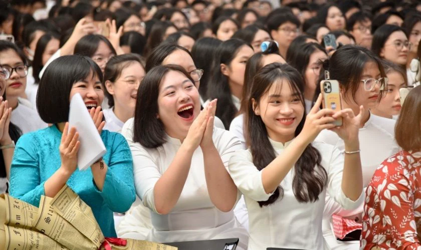 Ảnh 20/11 ngày Nhà giáo Việt Nam tại trường học đẹp