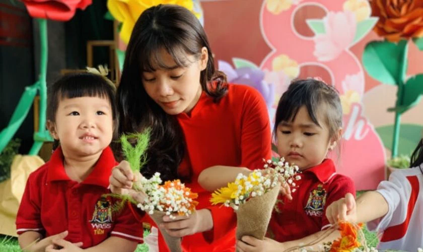 Hình ảnh đẹp về cô giáo trẻ