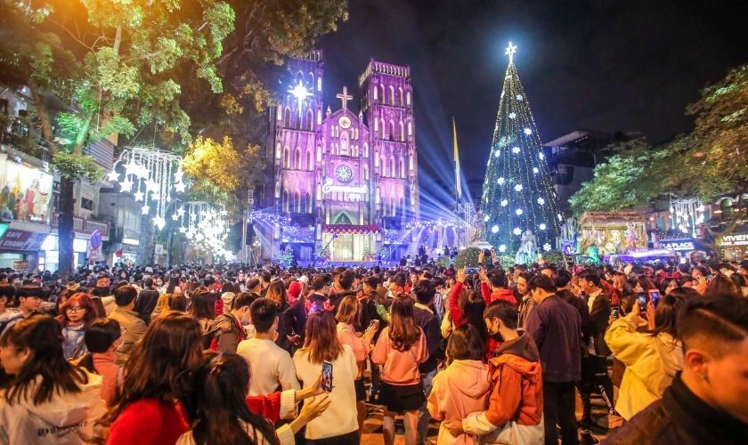 Ảnh lễ Giáng sinh Việt Nam ngoài đời