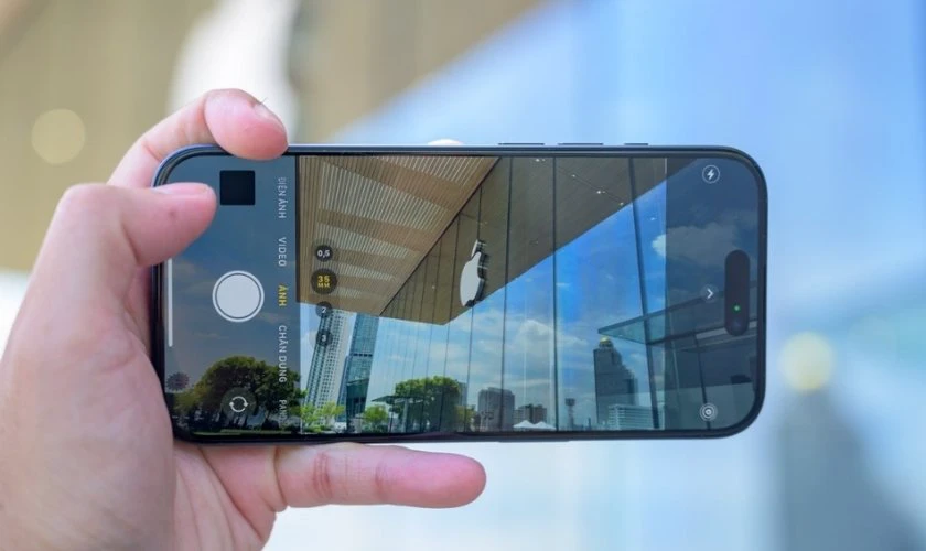 Mẹo hạn chế tình trạng ảnh iPhone 15 Pro Max bị vỡ