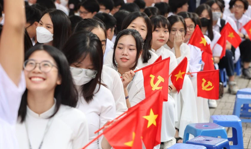 Ảnh học sinh tại ngày khai giảng năm học mới