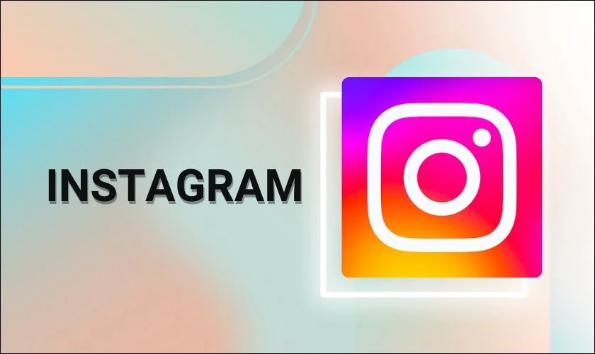 Instagram - Ứng dụng chụp ảnh có ngày giờ địa điểm