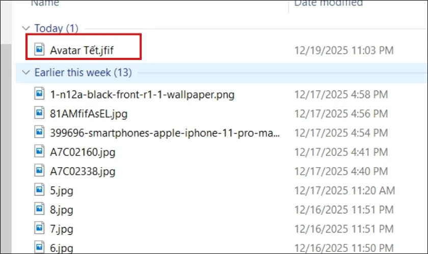 Chọn ảnh bạn muốn đặt làm ảnh đại diện