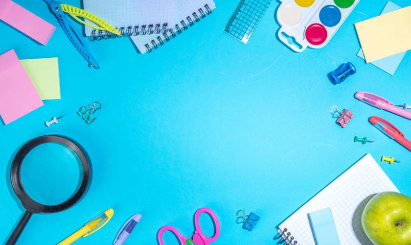 Ảnh nền Back To School về chủ đề trường học