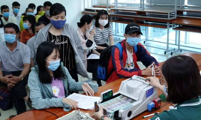 Các khoản tiền khác khi học