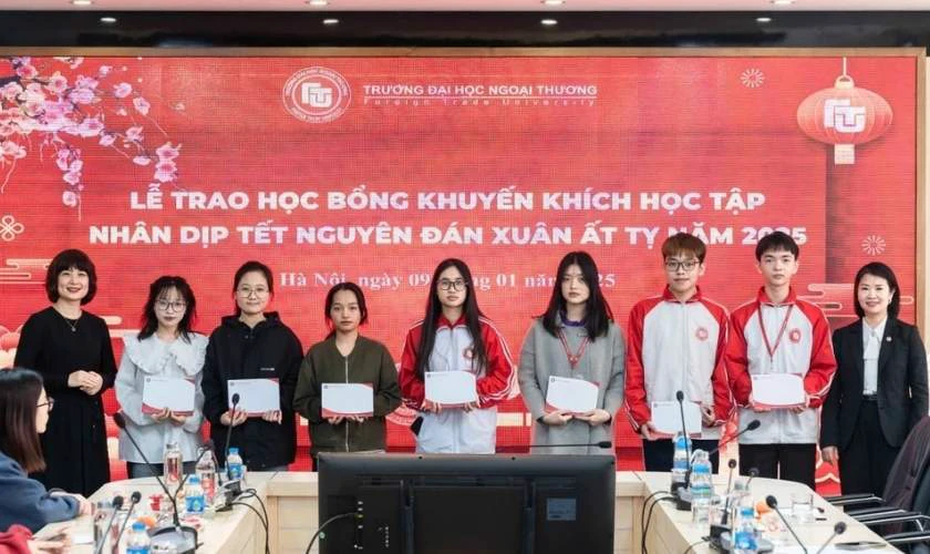 Học bổng khuyến khích học tập (A, B, C, D, E)
