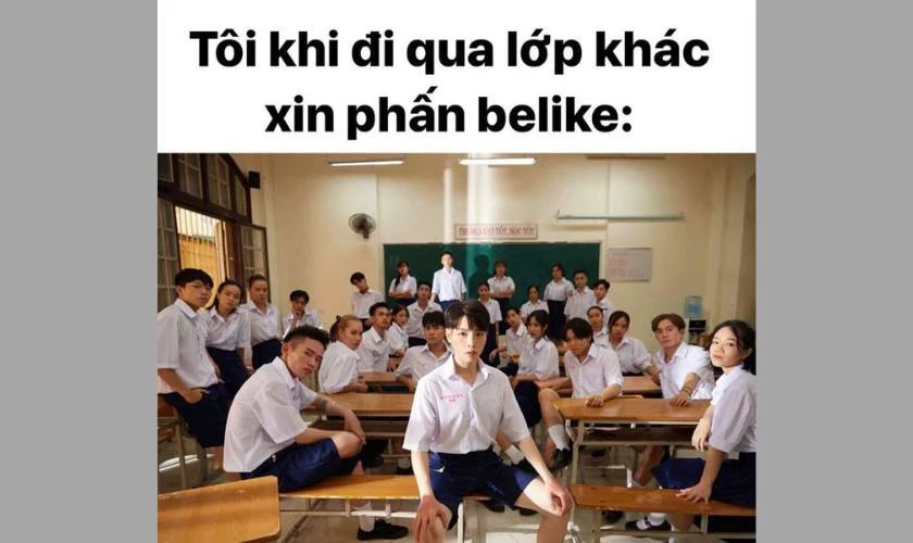 Meme khi đi xin phấn lớp khác
