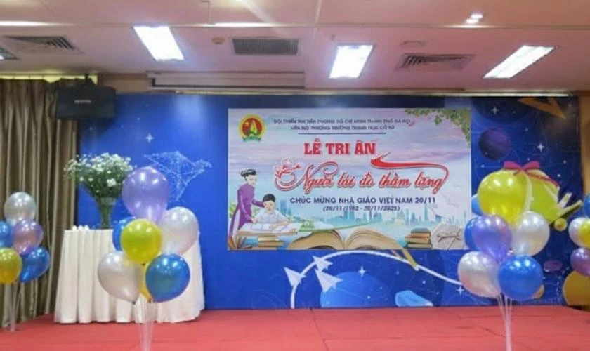 Phông nền chủ đề người lái đò ấn tượng