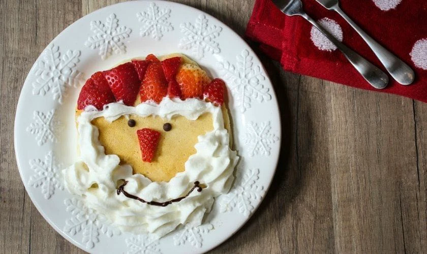 Background Giáng sinh chủ đề ông già Noel trên bánh kem