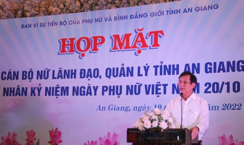 Bài nói của ban lãnh đạo gửi thư cho nhân viên