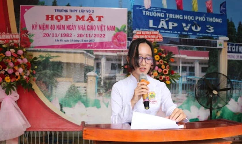 Bài phát biểu 20/11 đến từ học sinh THPT