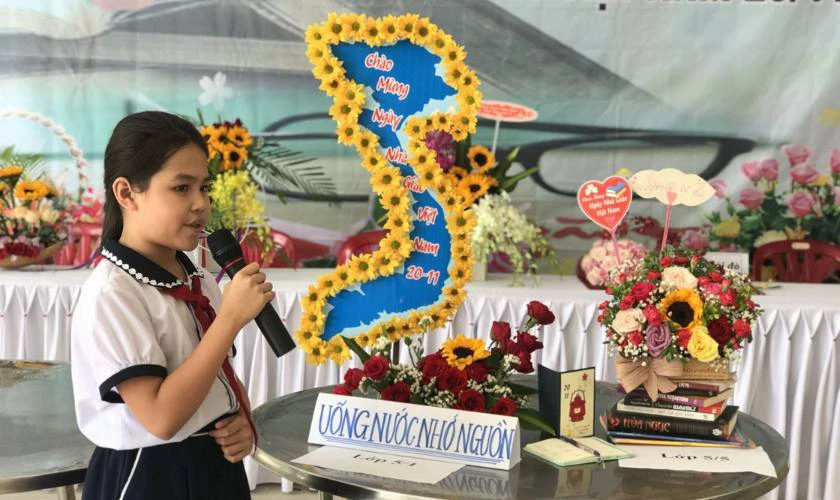 Bài thuyết trình cắm hoa hồng 20/11 hay phải đáp ứng tiêu chí gì