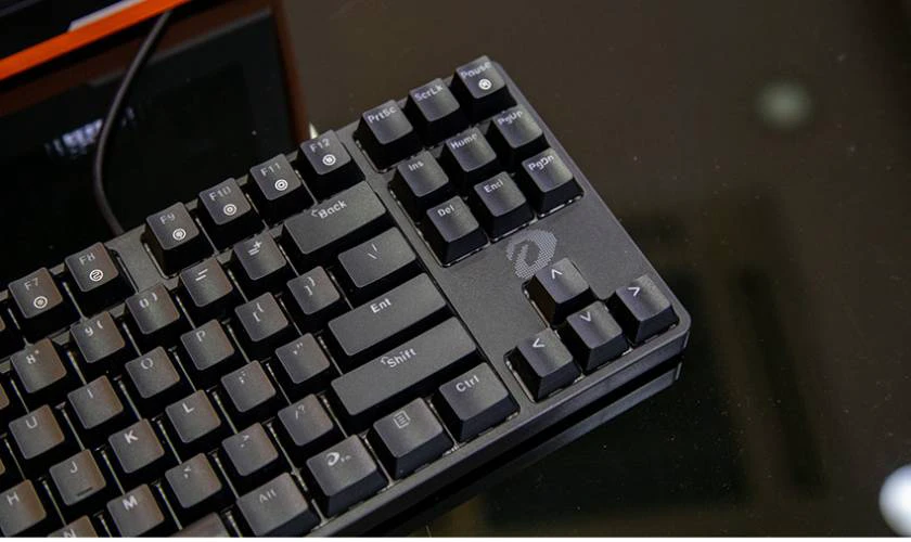 Bàn phím cho coder DareU EK87