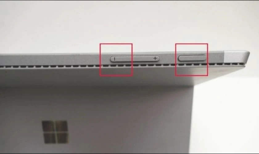 Đặt lại BIOS khi bị lỗi bàn phím Surface không nhận