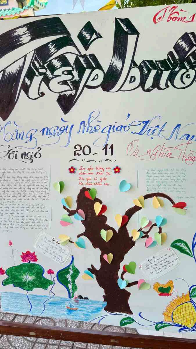 Báo tường 20/11 mầm non dễ thương, đẹp nhất
