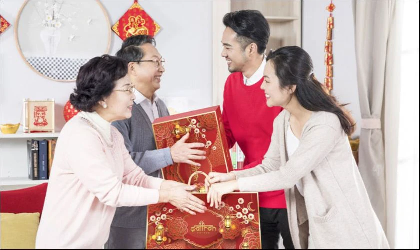Chọn thời điểm nói thích hợp để tạo bầu không khí hài hòa vui vẻ
