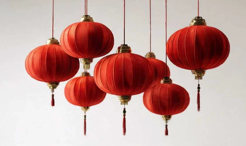 Trang trí lồng đèn