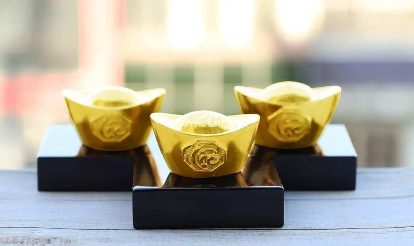 Mô hình thỏi vàng