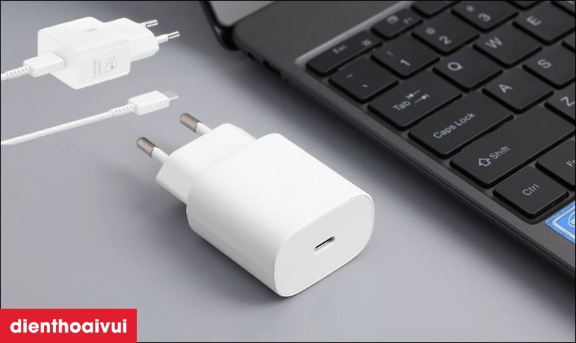 Hỗ trợ và tương thích tốt với nhiều thiết bị sử dụng chuẩn USB Type C