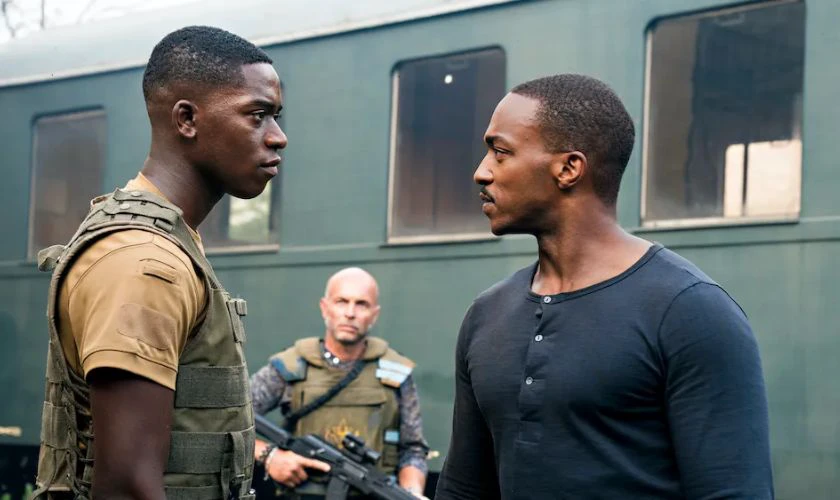 Outside The Wire (2021) - Phim hay có Anthony Mackie đóng