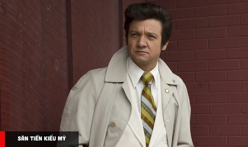 Jeremy Renner khiến người xem không thể rời mắt với Săn Tiền Kiểu Mỹ