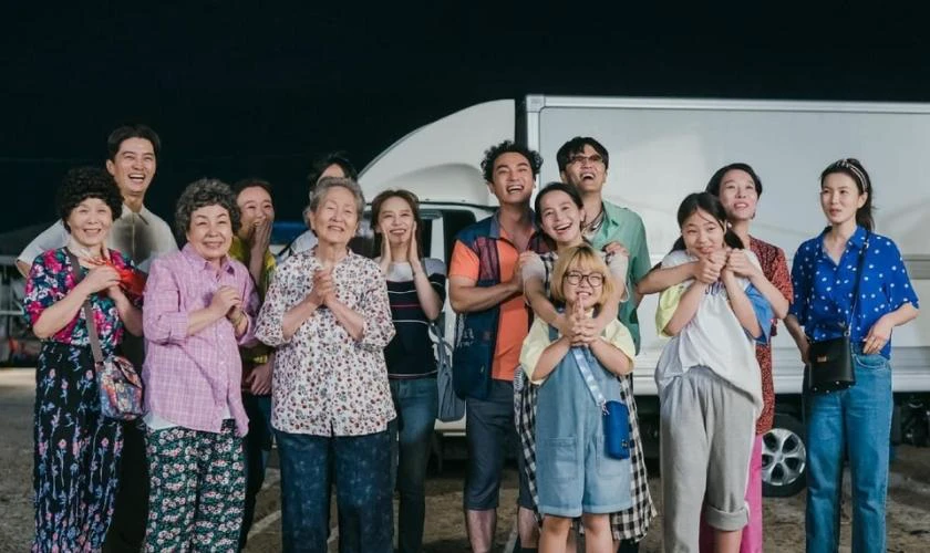 Điệu Cha-Cha-Cha Làng Biển - Hometown Cha-Cha-Cha (2021)